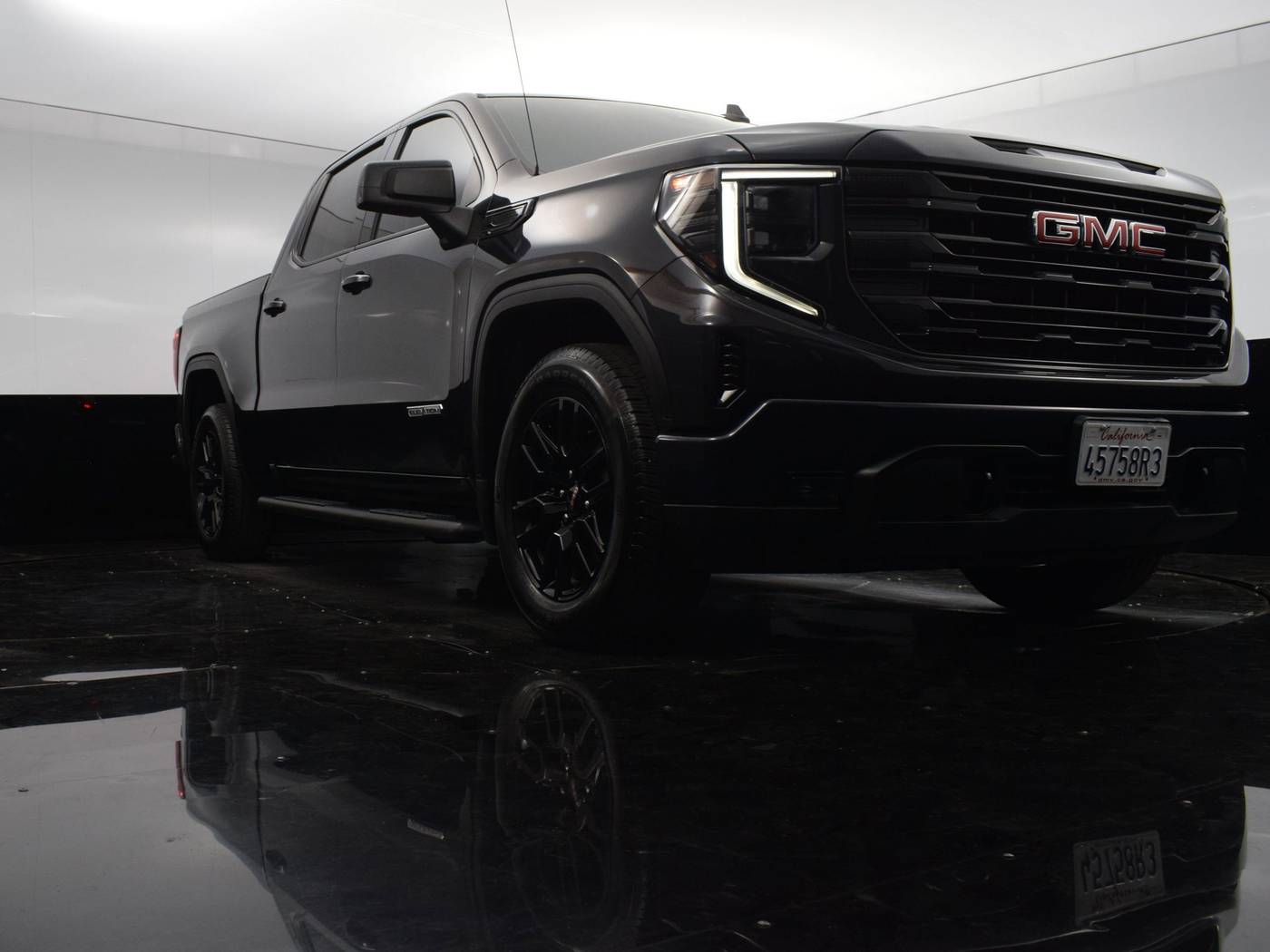 2023 GMC Sierra 1500 Elevation — Pickup Truck — 32,844 mi — Culver City, CA