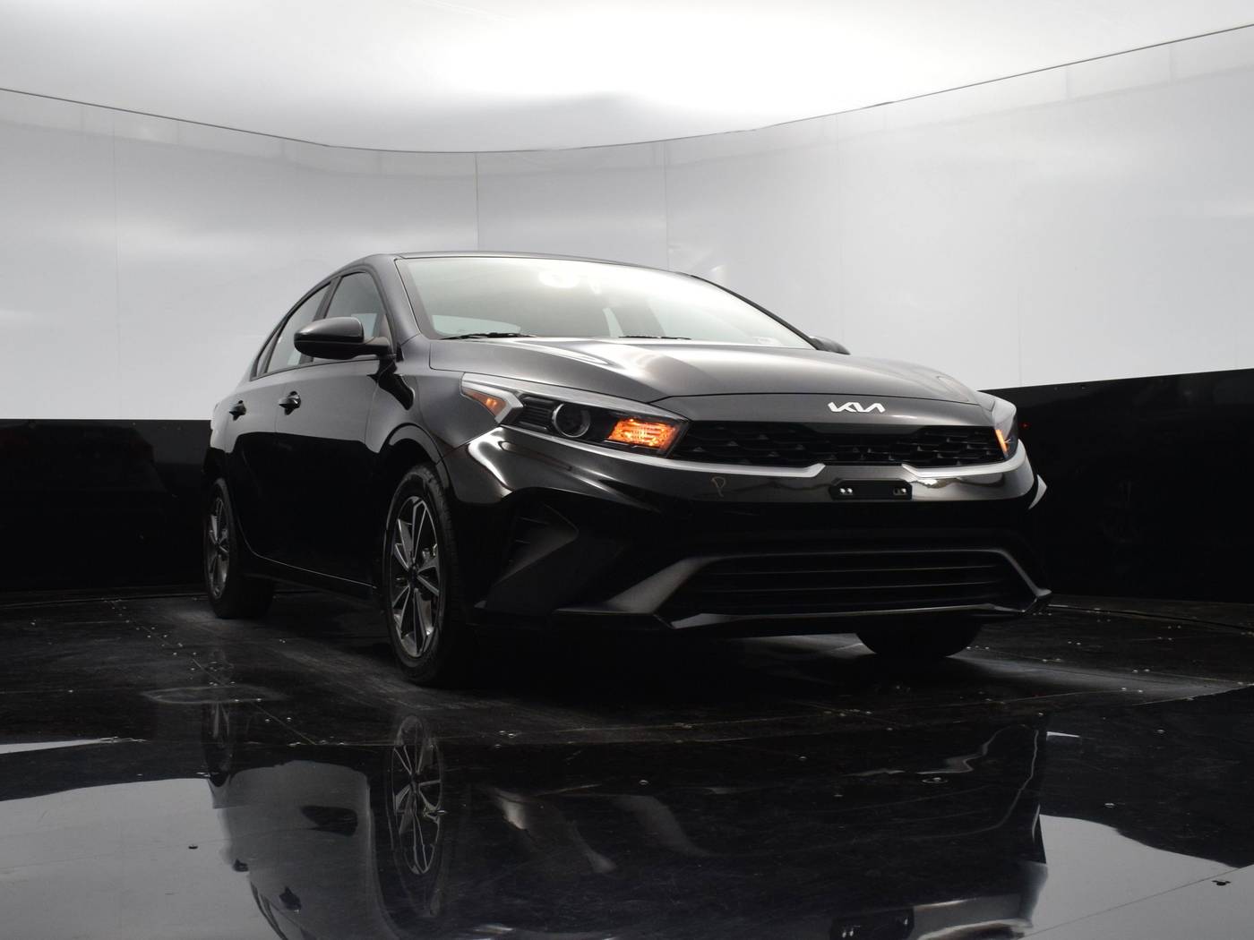 2023 Kia Forte LXS — Sedan — 43,006 mi — Culver City, CA