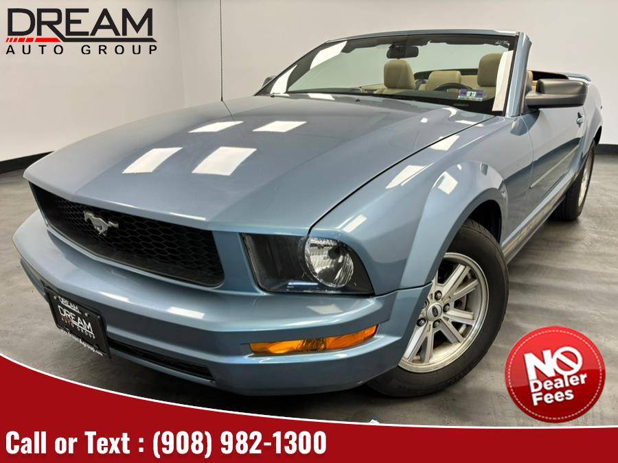 2006 Ford Mustang Deluxe — Convertible — 106,194 mi — Elizabeth, NJ