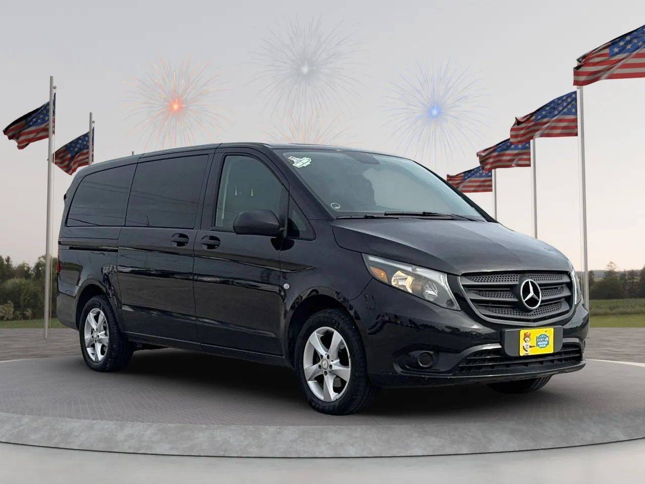 2018 Mercedes-Benz Metris Passenger Van Standard