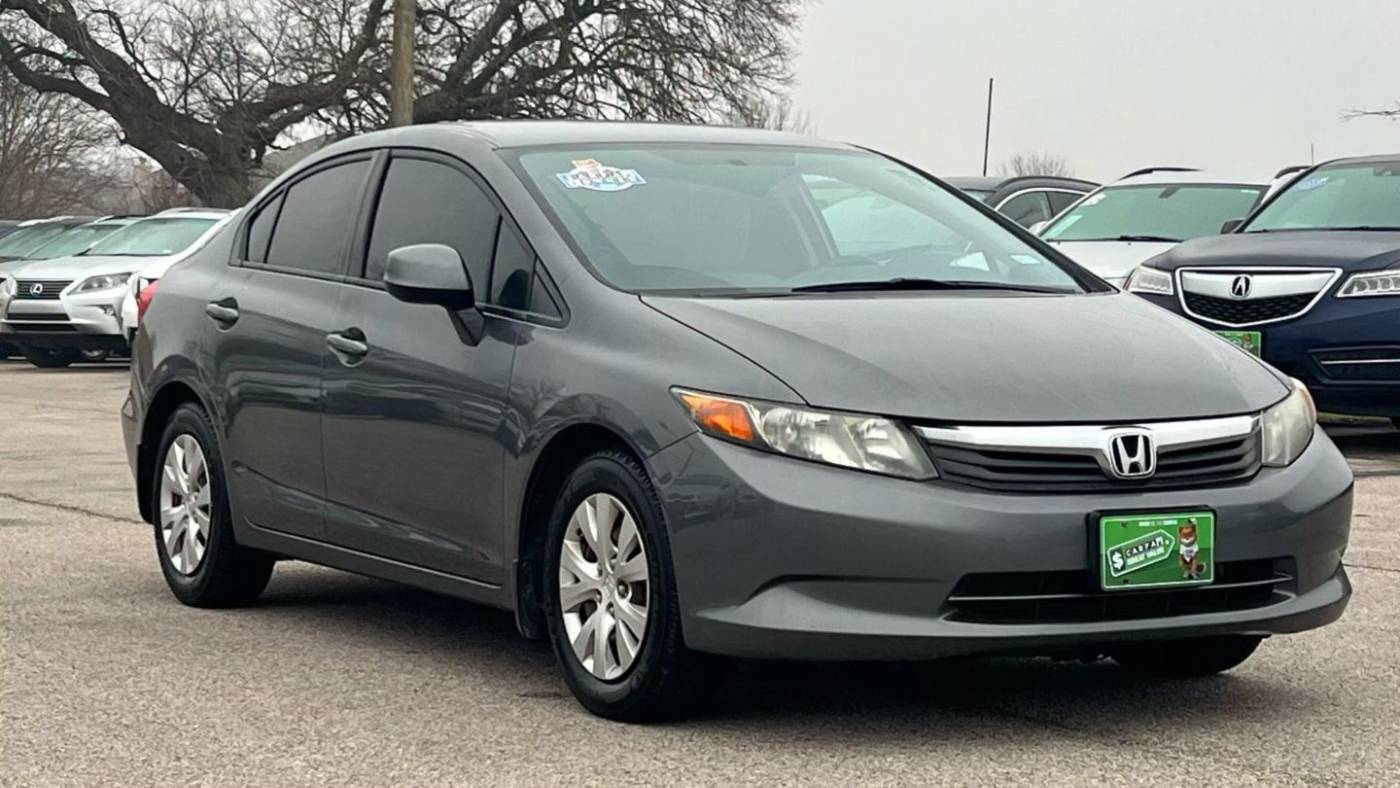 2012 Honda Civic LX — Sedan — 111,533 mi — Pflugerville, TX