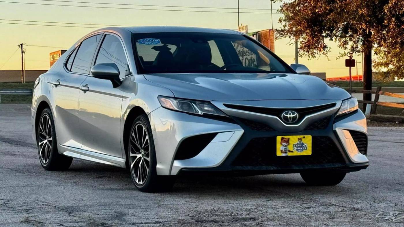 2018 Toyota Camry SE — Sedan — 131,235 mi — Pflugerville, TX