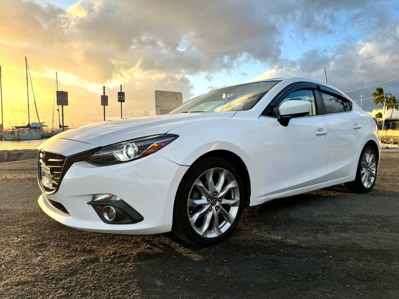 2014 Mazda Mazda3 s Grand Touring — Sedan — 121,000 mi — Honolulu, HI