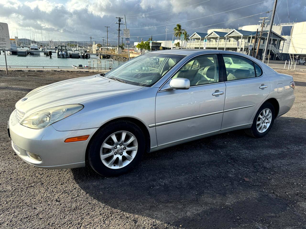 2002 Lexus ES ES 300 — Sedan — 88,000 mi — Honolulu, HI