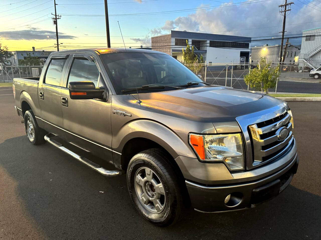 2009 Ford F-150 XLT — Pickup Truck — 128,000 mi — Honolulu, HI