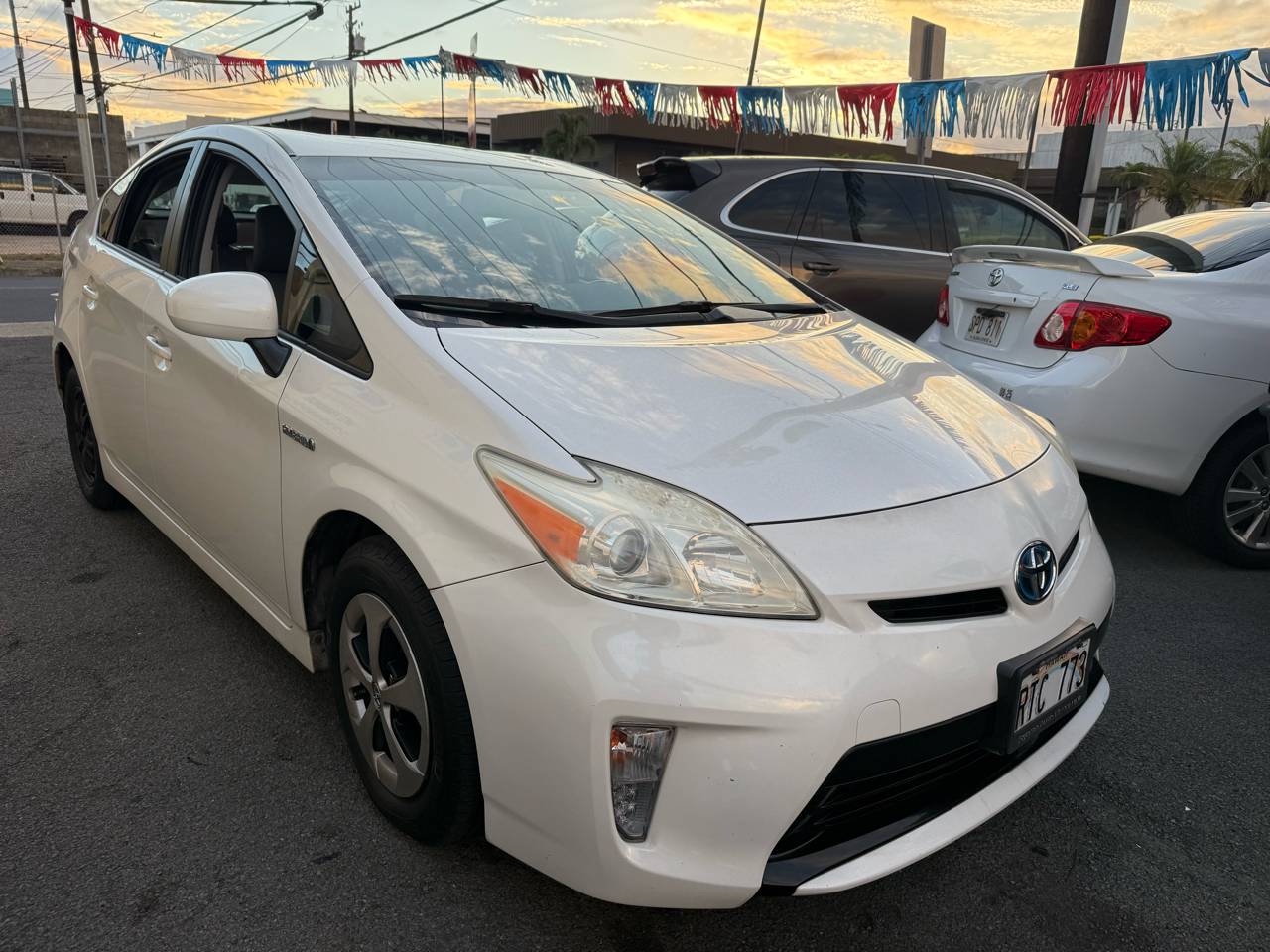 2012 Toyota Prius Five — Sedan — 87,143 mi — Honolulu, HI