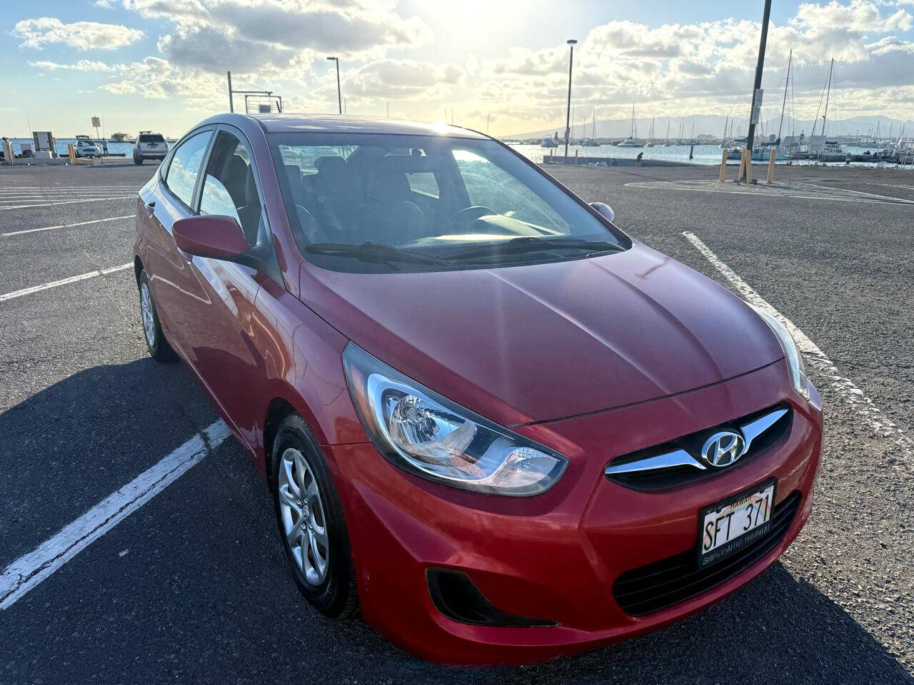 2013 Hyundai Accent GLS — Sedan — 86,000 mi — Honolulu, HI