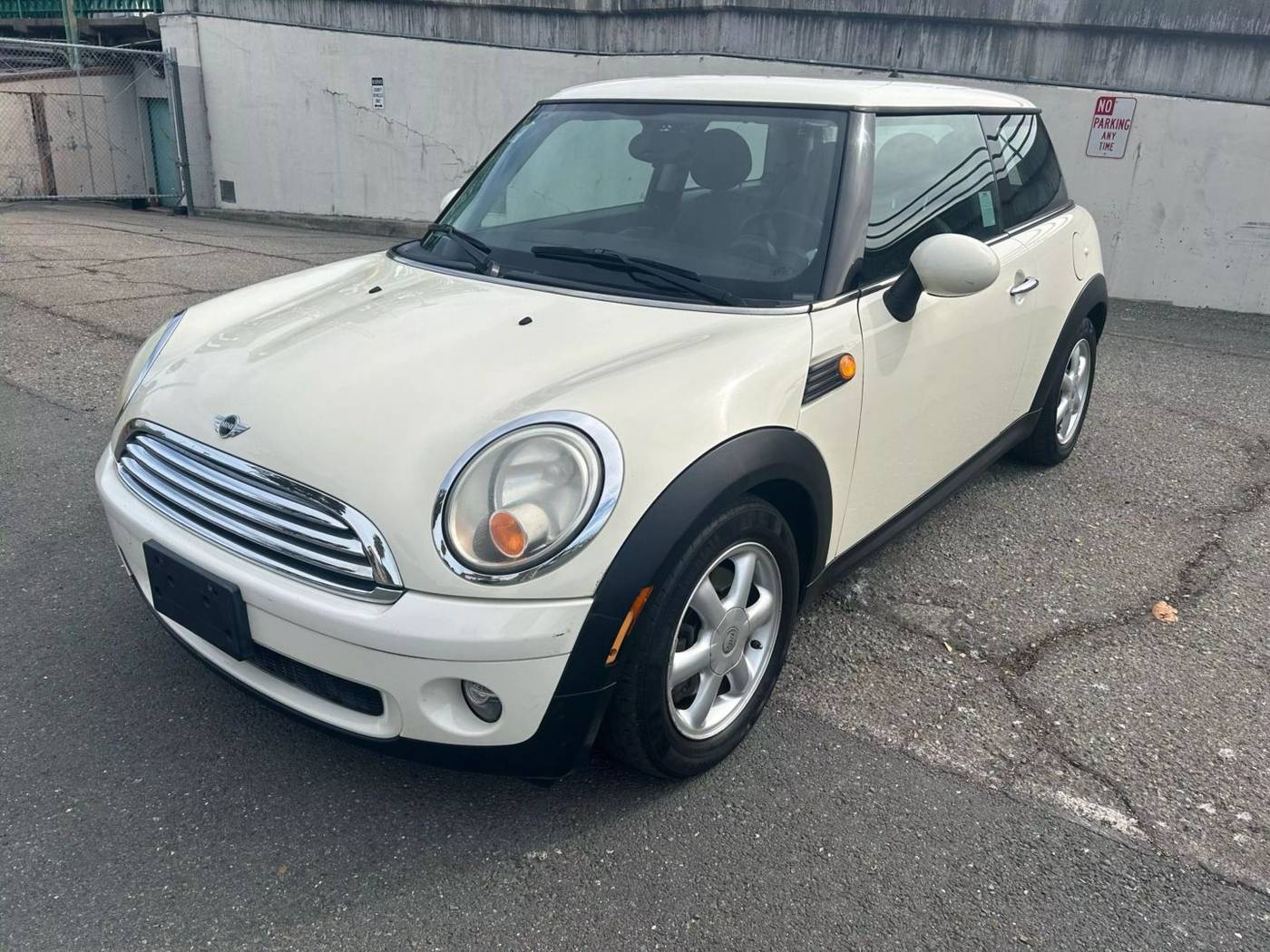 2009 MINI Cooper Cooper — Hatchback — 89,116 mi — Alameda, CA