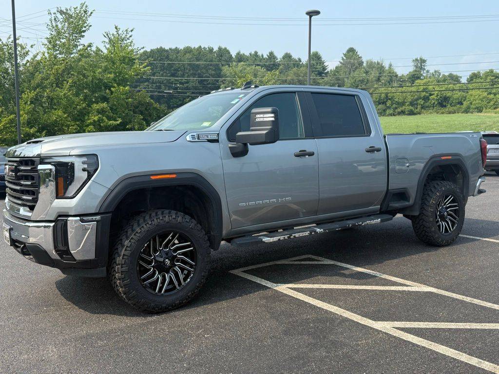 2024 GMC Sierra 3500HD Pro — Pickup Truck — 69,465 mi — Middlebury, VT