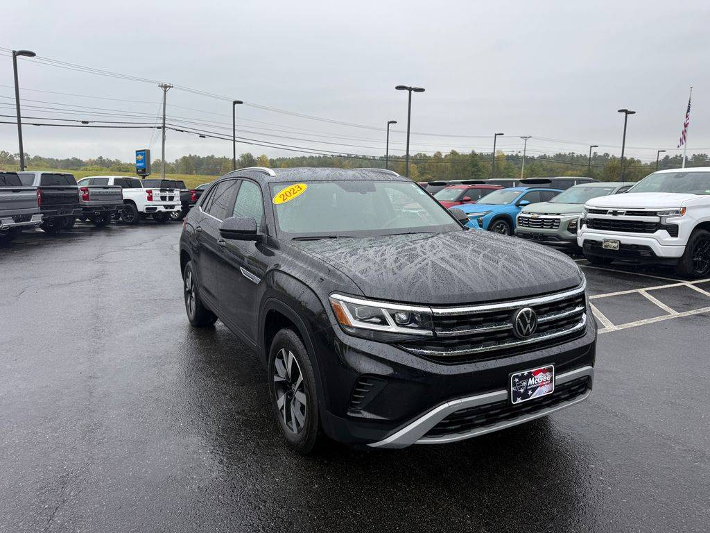 2023 Volkswagen Atlas Cross Sport SE — SUV — 20,467 mi — Middlebury, VT
