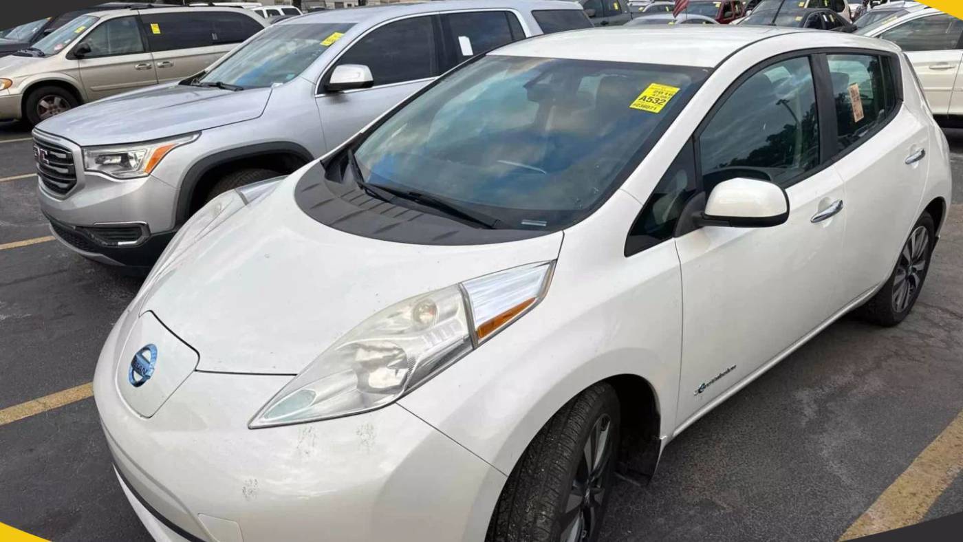 2016 Nissan LEAF SV — Hatchback — 47,087 mi — Apopka, FL