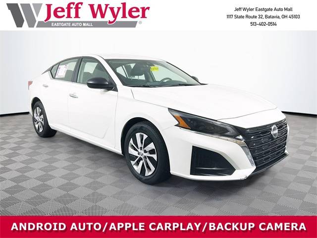 2025 Nissan Altima S — Sedan — 12 mi — Batavia, OH