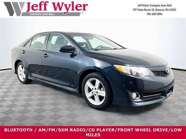 2013 Toyota Camry LE — Sedan — 111,136 mi — Batavia, OH