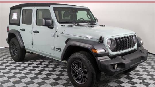2024 Jeep Wrangler Sport S — SUV — 4,876 mi — Batavia, OH