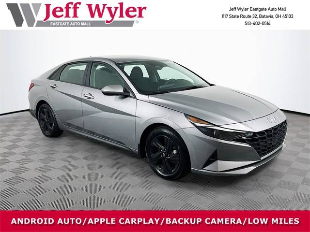 2023 Hyundai Elantra SEL — Sedan — 14,275 mi — Batavia, OH