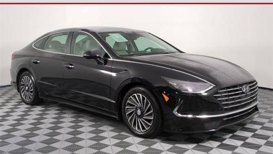 2023 Hyundai Sonata Hybrid Limited — Sedan — 49,433 mi — Batavia, OH