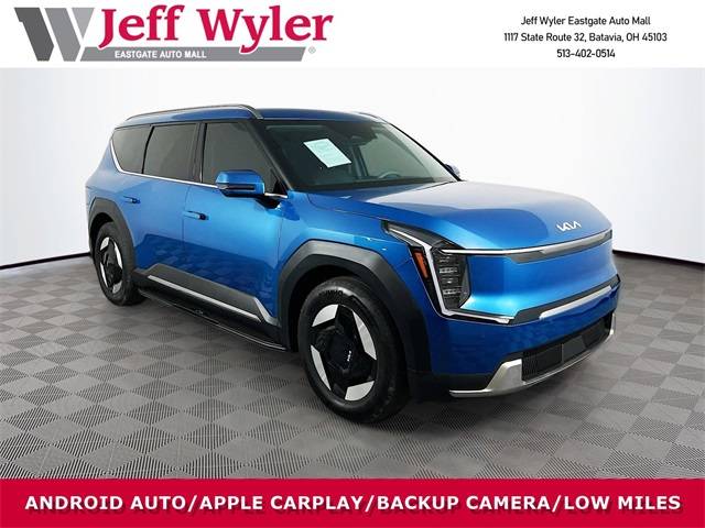 2024 Kia EV9 Wind — SUV — 5,584 mi — Batavia, OH