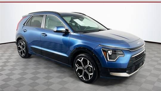 2023 Kia Niro Hybrid EX Touring — SUV — 5,043 mi — Batavia, OH