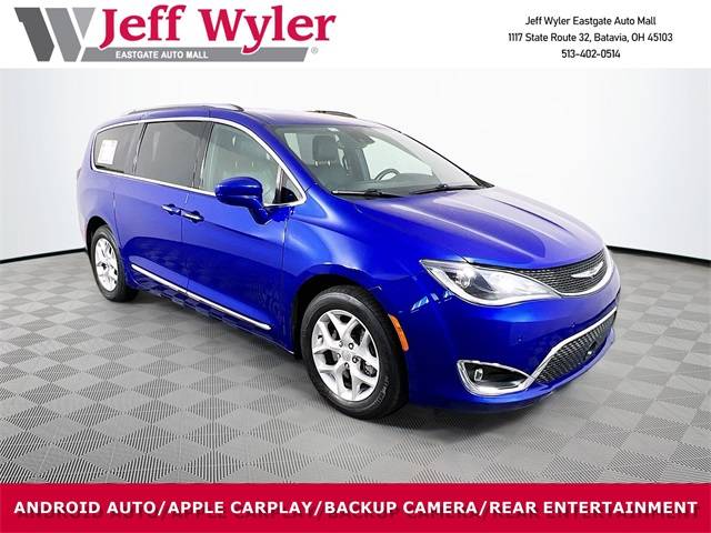 2020 Chrysler Pacifica Touring L — Minivan — 112,258 mi — Batavia, OH