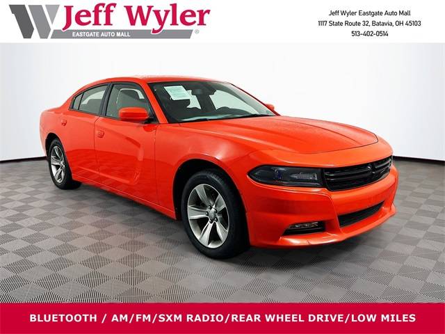 2017 Dodge Charger SXT — Sedan — 136,511 mi — Batavia, OH