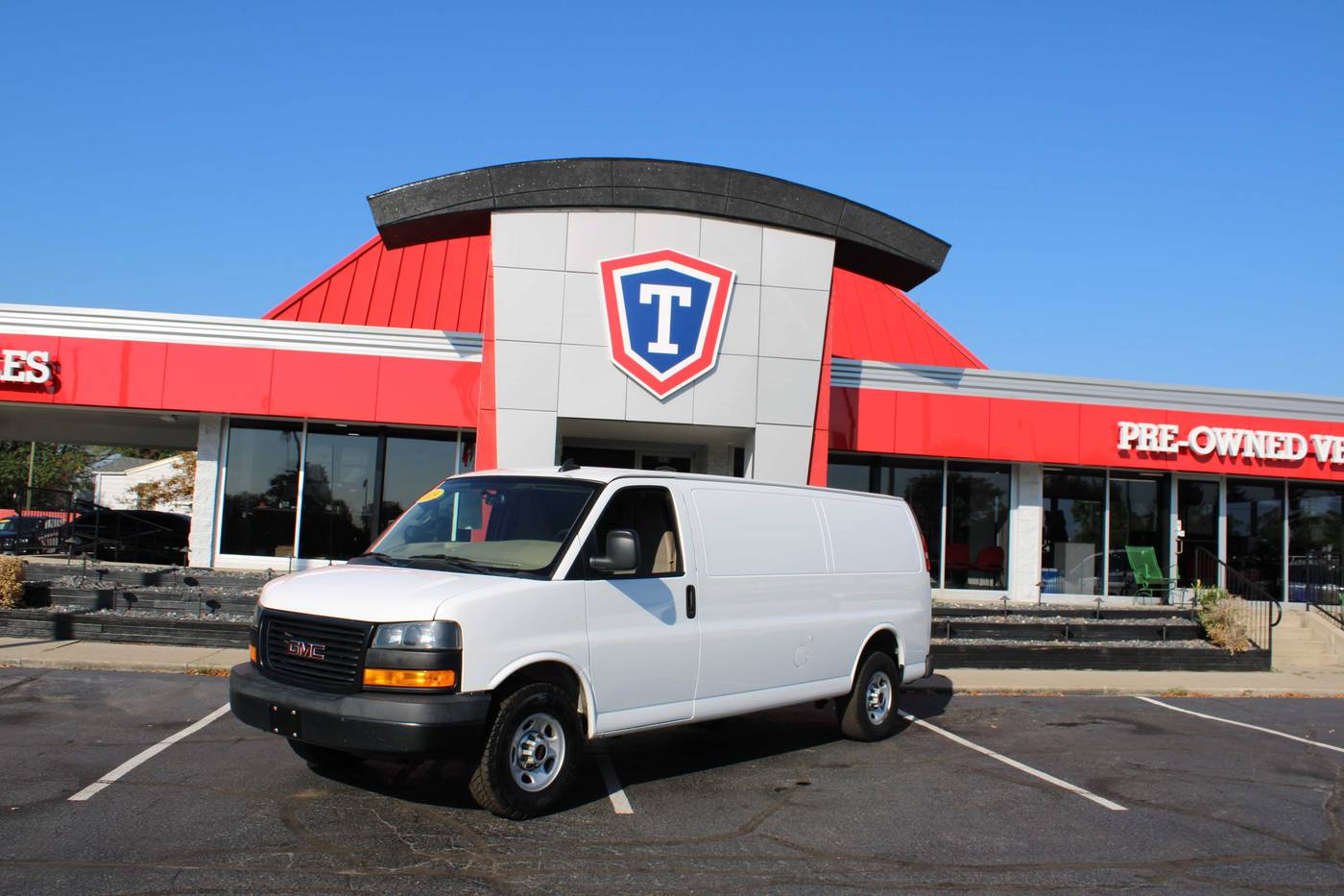 2019 GMC Savana Cargo Van Base — Cargo Van — 110,684 mi — Taylor, MI