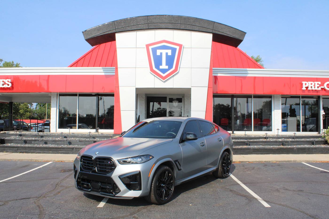 2025 BMW X6 M Standard — SUV — 6,694 mi — Taylor, MI