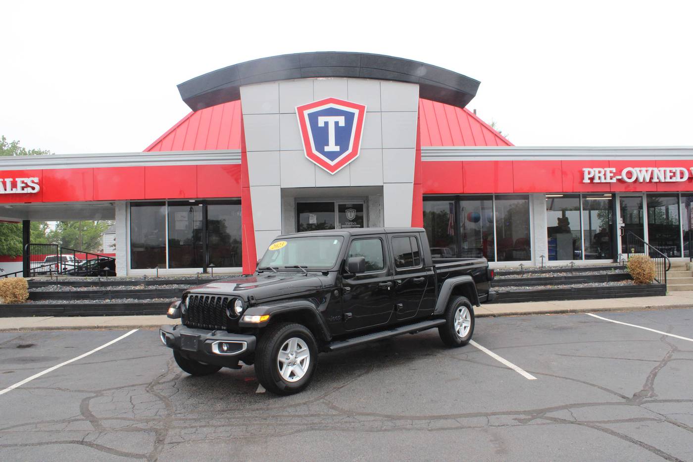 2023 Jeep Gladiator Sport S — Pickup Truck — 65,726 mi — Taylor, MI