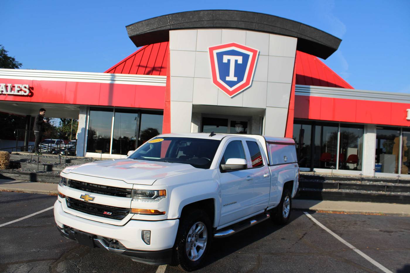 2018 Chevrolet Silverado 1500 LT — Pickup Truck — 123,650 mi — Taylor, MI
