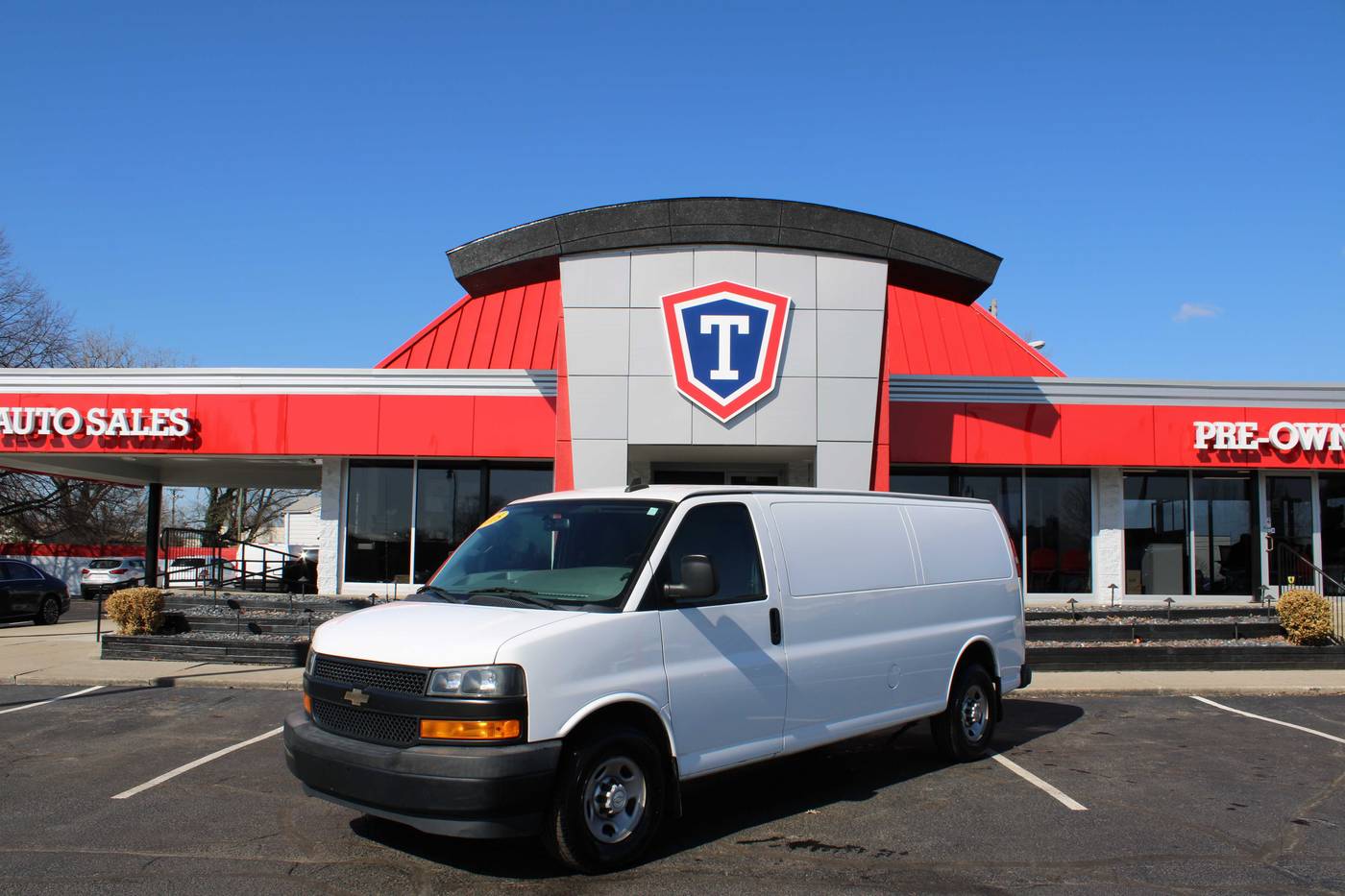 2018 Chevrolet Express Cargo Van Base — Cargo Van — 155,278 mi — Taylor, MI