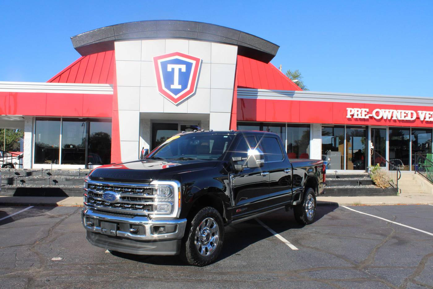 2023 Ford Super Duty F-250 LARIAT — Pickup Truck — 71,840 mi — Taylor, MI