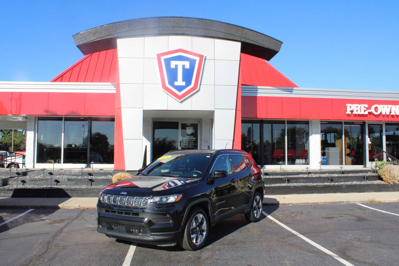 2024 Jeep Compass Latitude — SUV — 41,950 mi — Taylor, MI