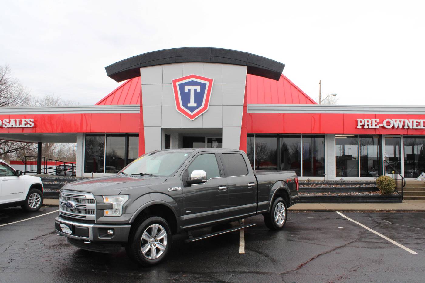 2016 Ford F-150 Platinum — Pickup Truck — 108,936 mi — Taylor, MI