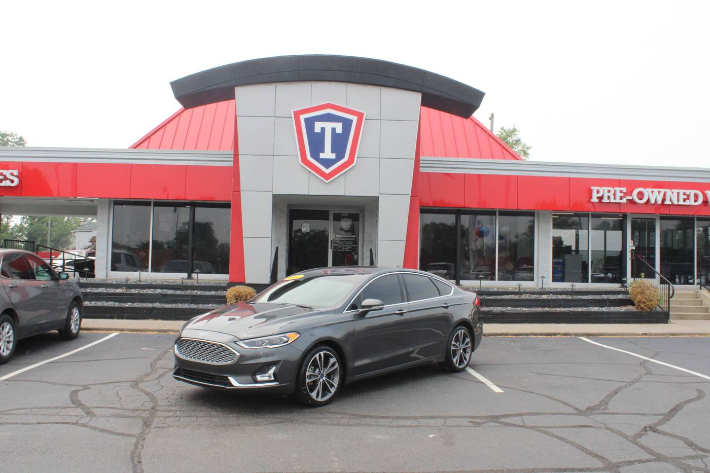 2020 Ford Fusion Titanium — Sedan — 117,634 mi — Taylor, MI