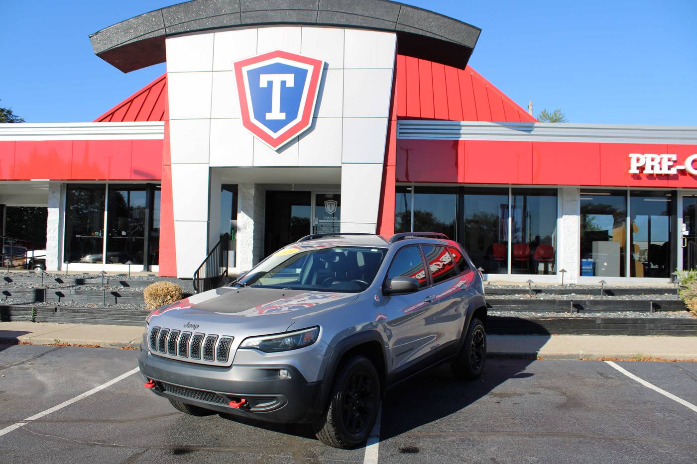 2020 Jeep Cherokee Trailhawk — SUV — 67,884 mi — Taylor, MI