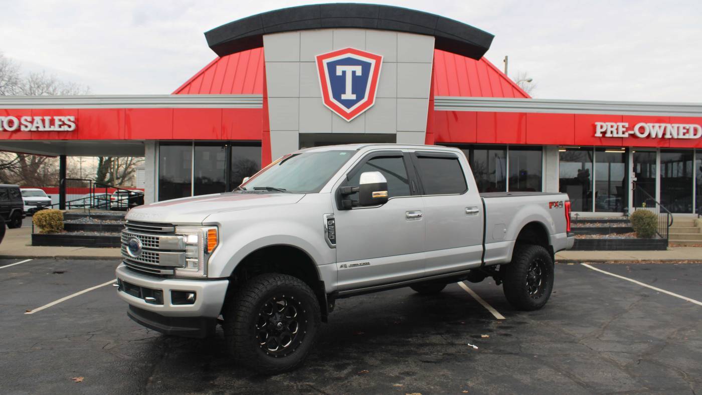 2017 Ford Super Duty F-250 Platinum — Pickup Truck — 158,547 mi — Taylor, MI