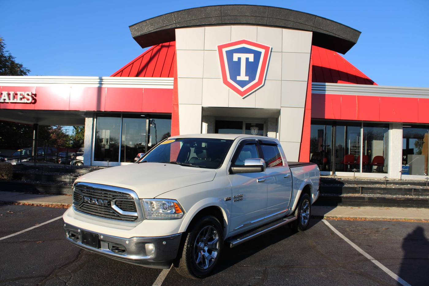 2018 Ram 1500 Limited — Pickup Truck — 151,829 mi — Taylor, MI