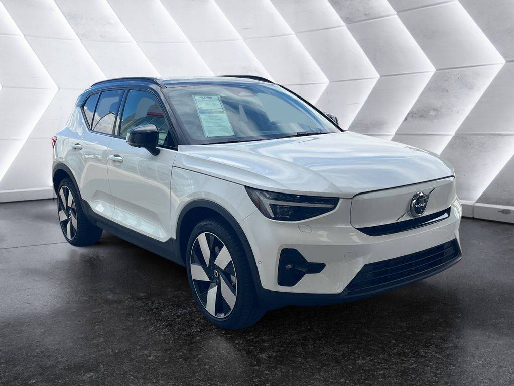 2024 Volvo XC40 Recharge Ultimate — SUV — 7,287 mi — Las Cruces, NM