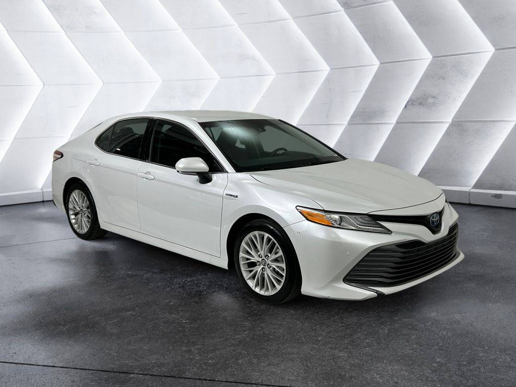 2018 Toyota Camry Hybrid XLE — Sedan — 71,194 mi — Las Cruces, NM