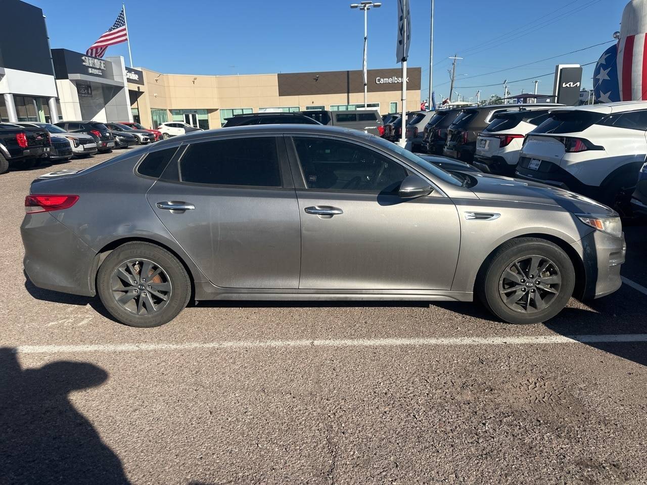 2017 Kia Optima LX — Sedan — 181,795 mi — Phoenix, AZ