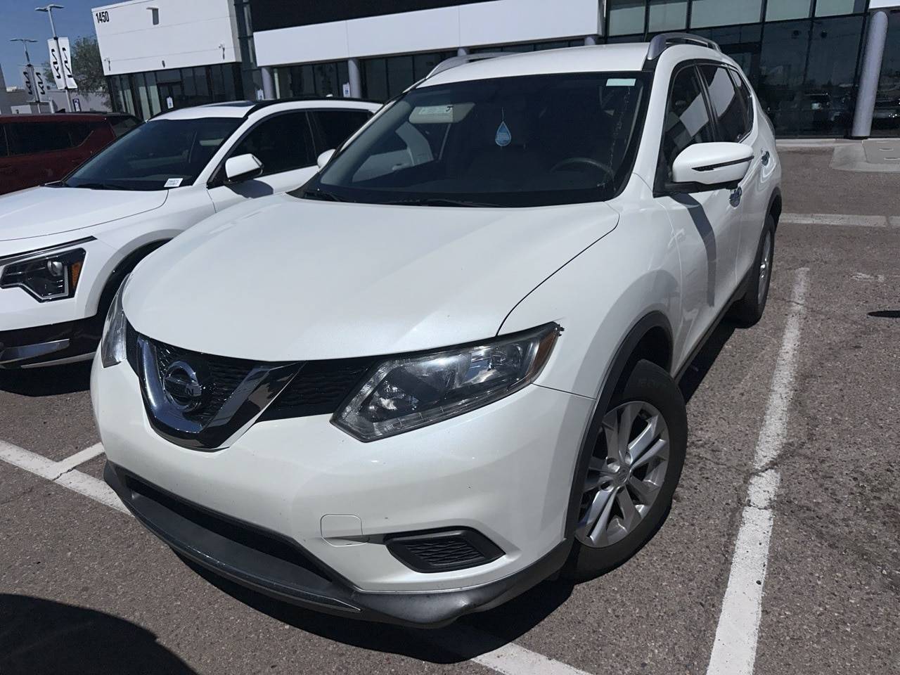 2016 Nissan Rogue SV — SUV — 99,582 mi — Phoenix, AZ