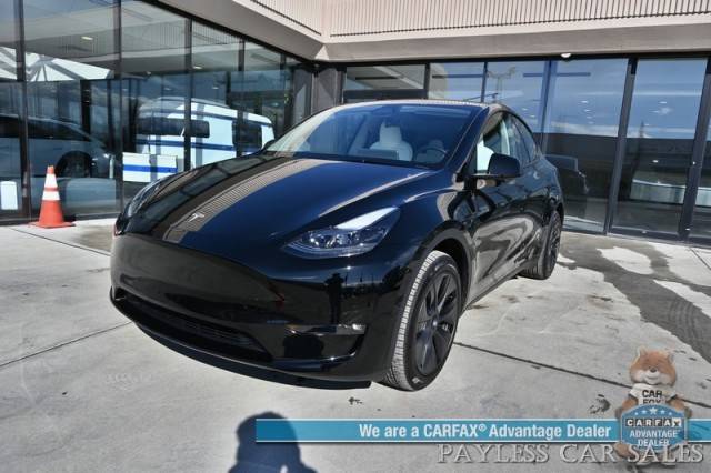 2025 Tesla Model Y Long Range — SUV — 1,856 mi — Anchorage, AK