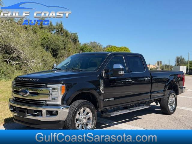 2019 Ford Super Duty F-350 Lariat — Pickup Truck — 93,115 mi — Sarasota, FL