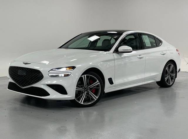 2025 Genesis G70 2.5T — Sedan — 4,560 mi — Aurora, IL