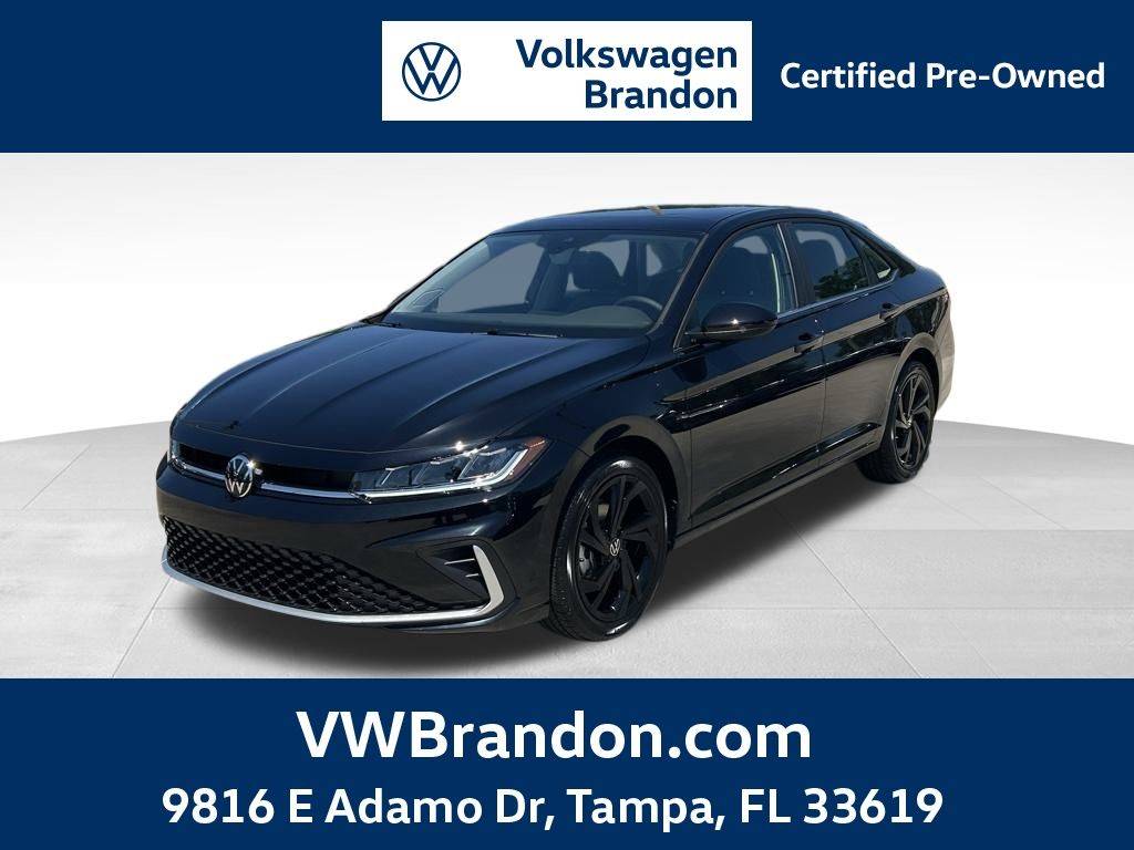 2025 Volkswagen Jetta SE — Sedan — 5,427 mi — Tampa, FL