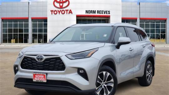 2022 Toyota Highlander XLE — SUV — 14,067 mi — Dallas, TX