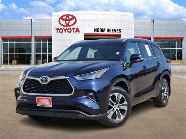 2023 Toyota Highlander XLE — SUV — 28,160 mi — Dallas, TX