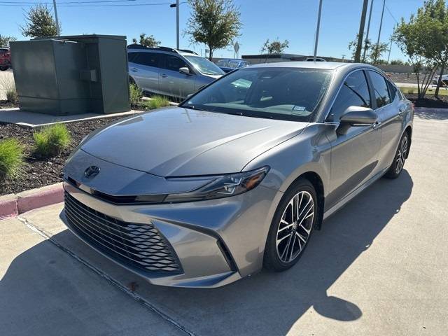 2025 Toyota Camry Hybrid XLE — Sedan — 6,470 mi — Dallas, TX