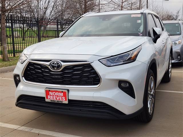 2023 Toyota Highlander Limited — SUV — 18,617 mi — Dallas, TX