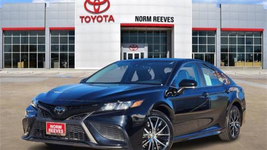 2022 Toyota Camry SE — Sedan — 59,840 mi — Dallas, TX