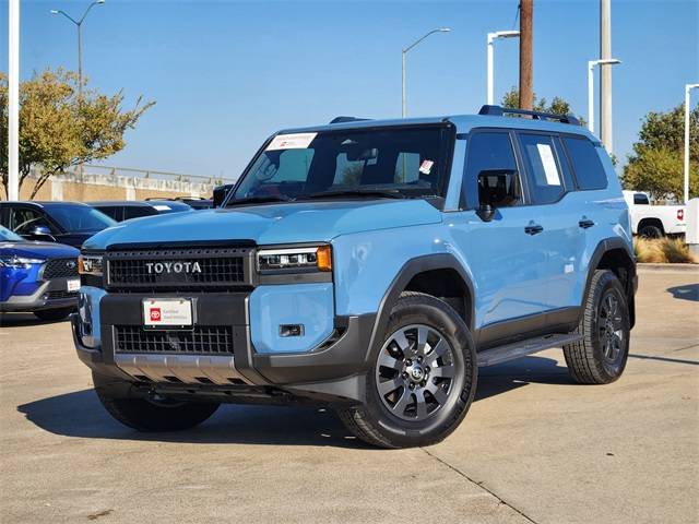 2025 Toyota Land Cruiser Base — SUV — 5,194 mi — Dallas, TX